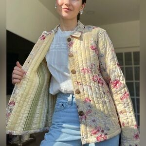 Vintage new with tags ciastal grandma style floral quilted jacket